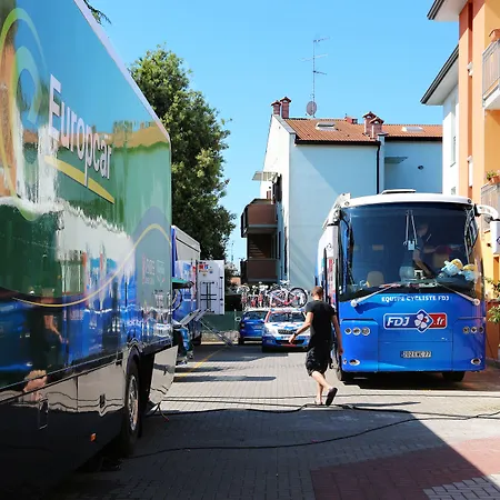 Gemelli Ξενοδοχείο